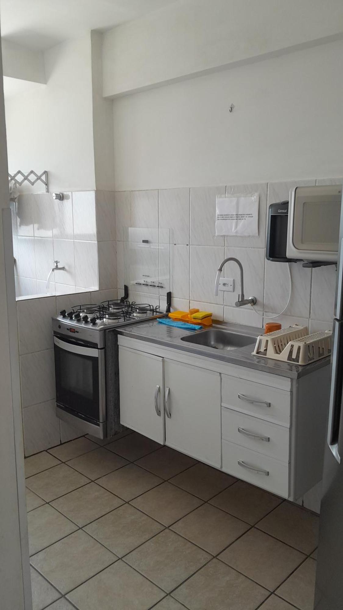 500M Da Praia, Predio Cm Piscina, 1Garagem, Wi-Fi 300 Mbps, Centro De Guaruja, Proximo A Praia E Comercio, Horarios Check-In E Check-Out Flexiveis, Churrasqueira, Esterno foto