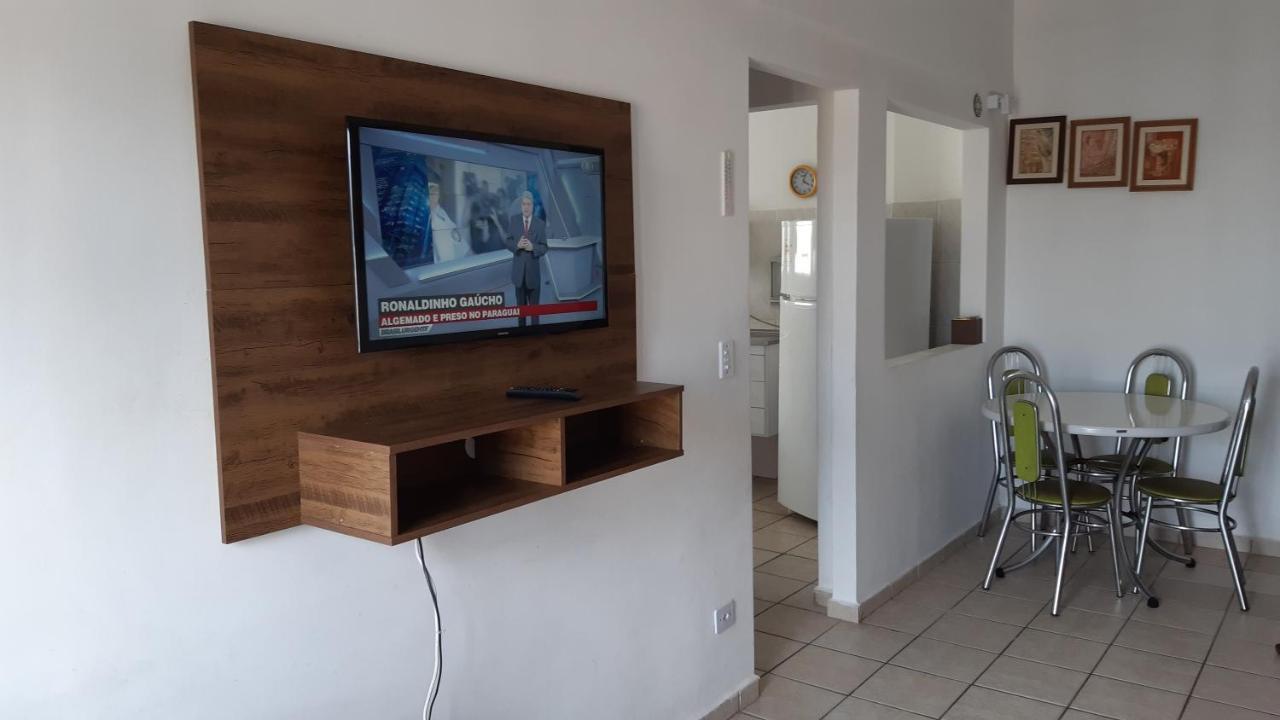 Appartamento 500M Da Praia, Predio Cm Piscina, 1Garagem, Wi-Fi 300 Mbps, Centro De Guaruja, Proximo A Praia E Comercio, Horarios Check-In E Check-Out Flexiveis, Churrasqueira, Esterno foto